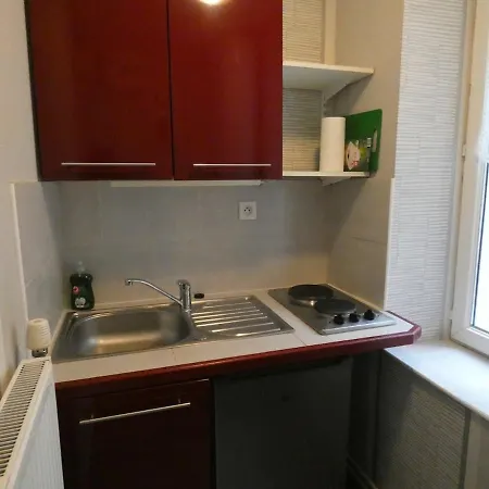 Avec Lit Queensize Apartmán *