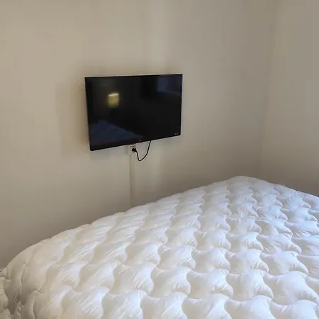 Avec Lit Queensize דירה *